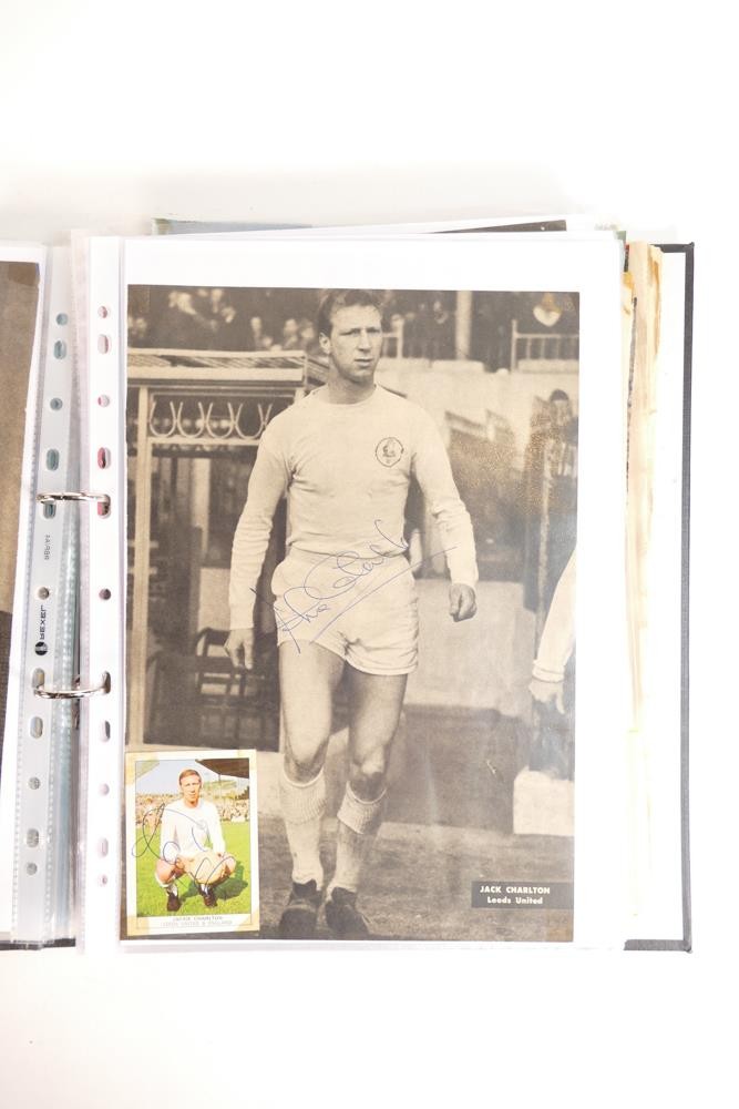 A large collection of signed original pictures including - Gordon Banks, England, Typhoo Tea card - Image 20 of 46