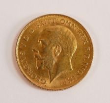 HALF Sovereign gold coin George V 1914.
