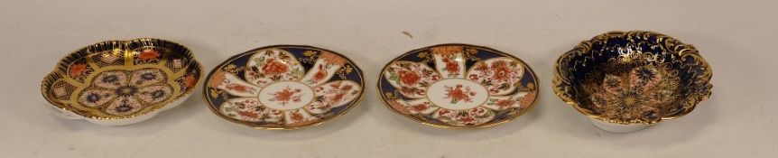 Royal Crown Derby pin dishes to include patterns 6041 x2, 1128 etc (4)