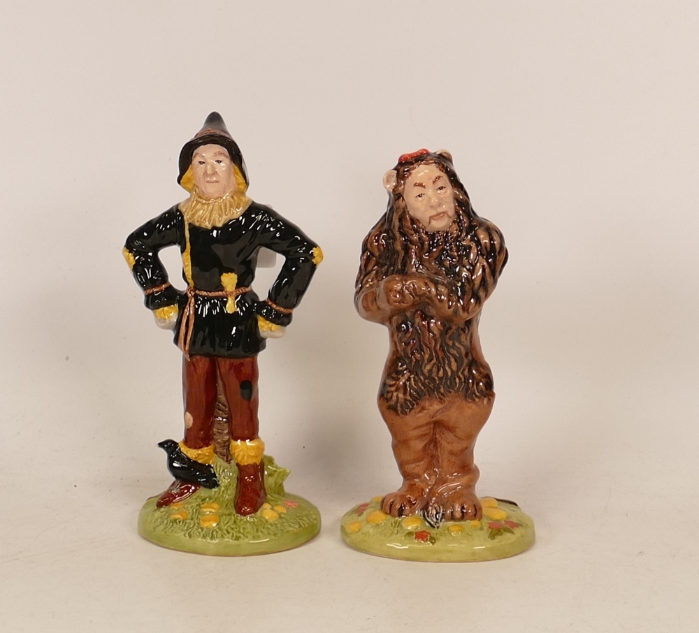 Royal Doulton limited edition The Wizard Of Oz figures Scarecrow and Lion, boxed (2)