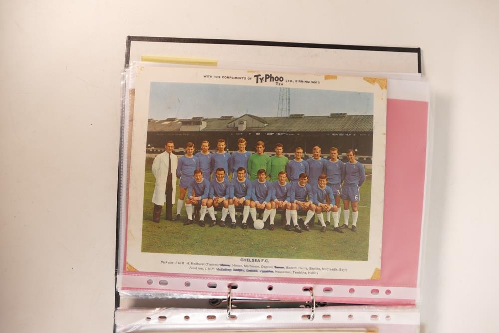 A large collection of signed original pictures including - Gordon Banks, England, Typhoo Tea card - Image 35 of 46
