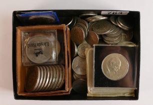 A collection of coins, comprising commemorative coins, Churchill, post 1948 silver coins etc