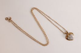 9ct gold heart shaped pendant and necklace, 2.5g.