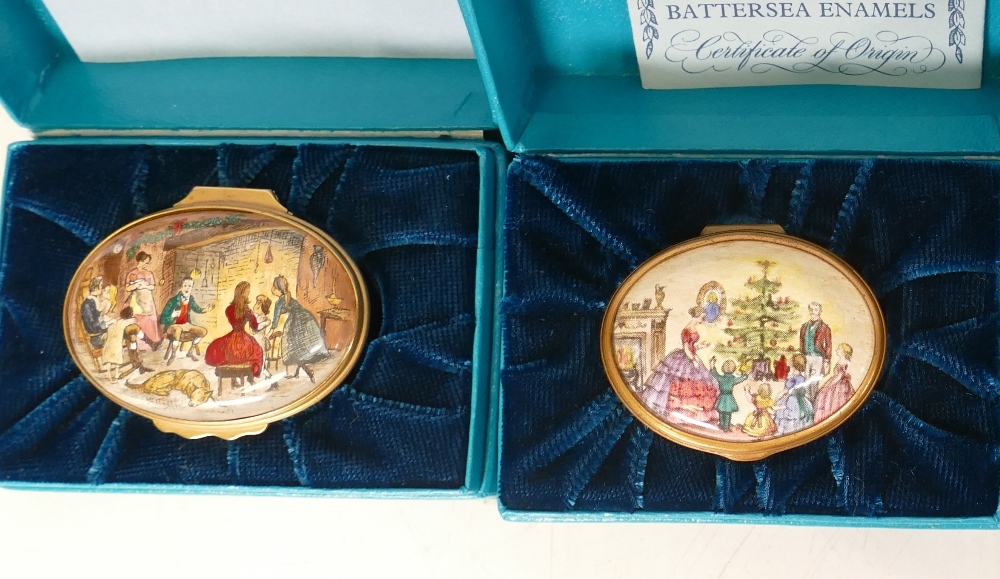 Bilston & Battersea enamelled lidded boxes to include Jane Austen 1775-1817 , Christmas 1974 , - Image 3 of 3