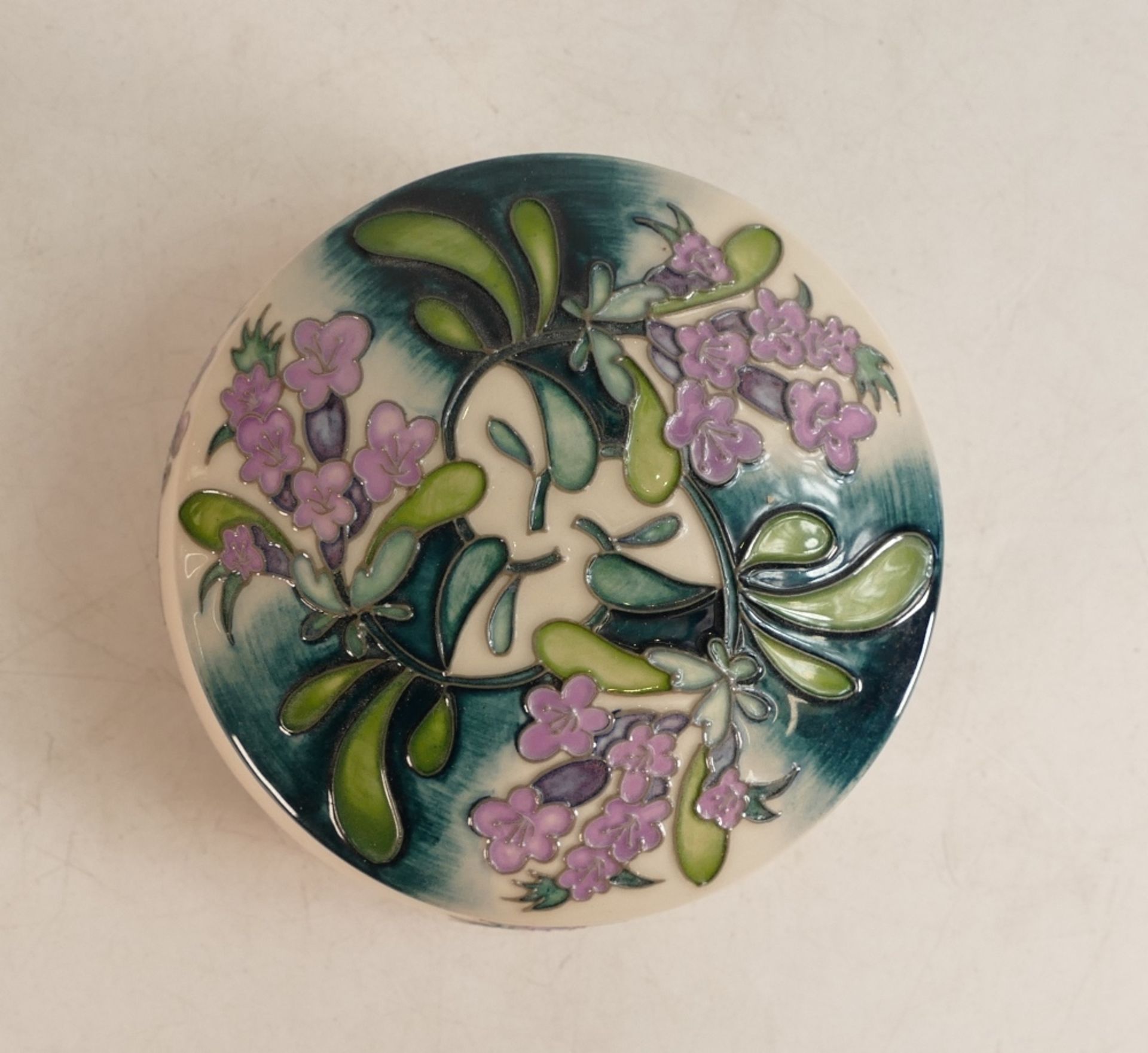 Moorcroft Meadow Thyme lidded circular dish, limited edition 46/75, dated 2015, diameter 13cm - Image 3 of 3