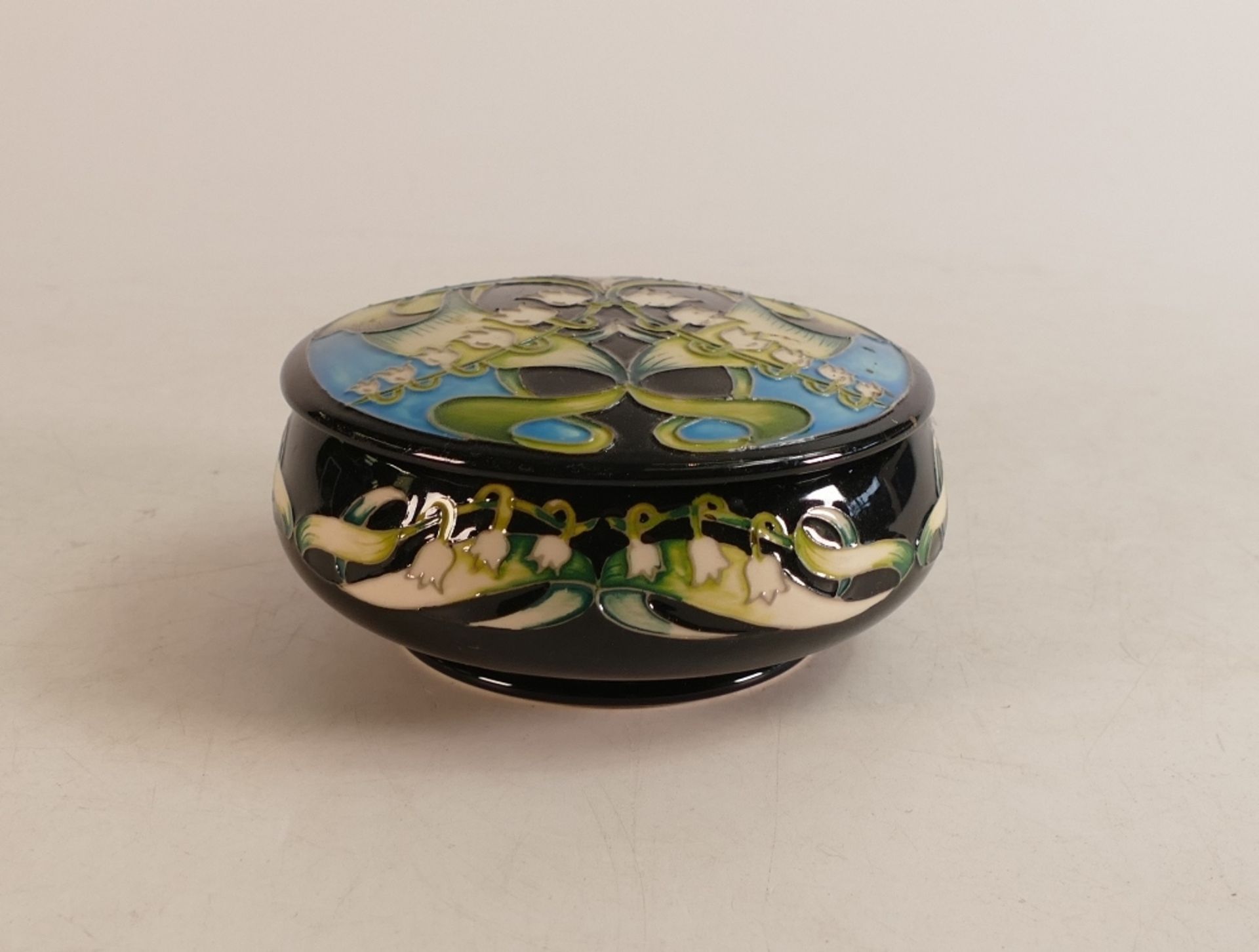 Moorcroft White Bluebell circular lidded box, signed Nicola Slaney, limited edition 9/50, dated