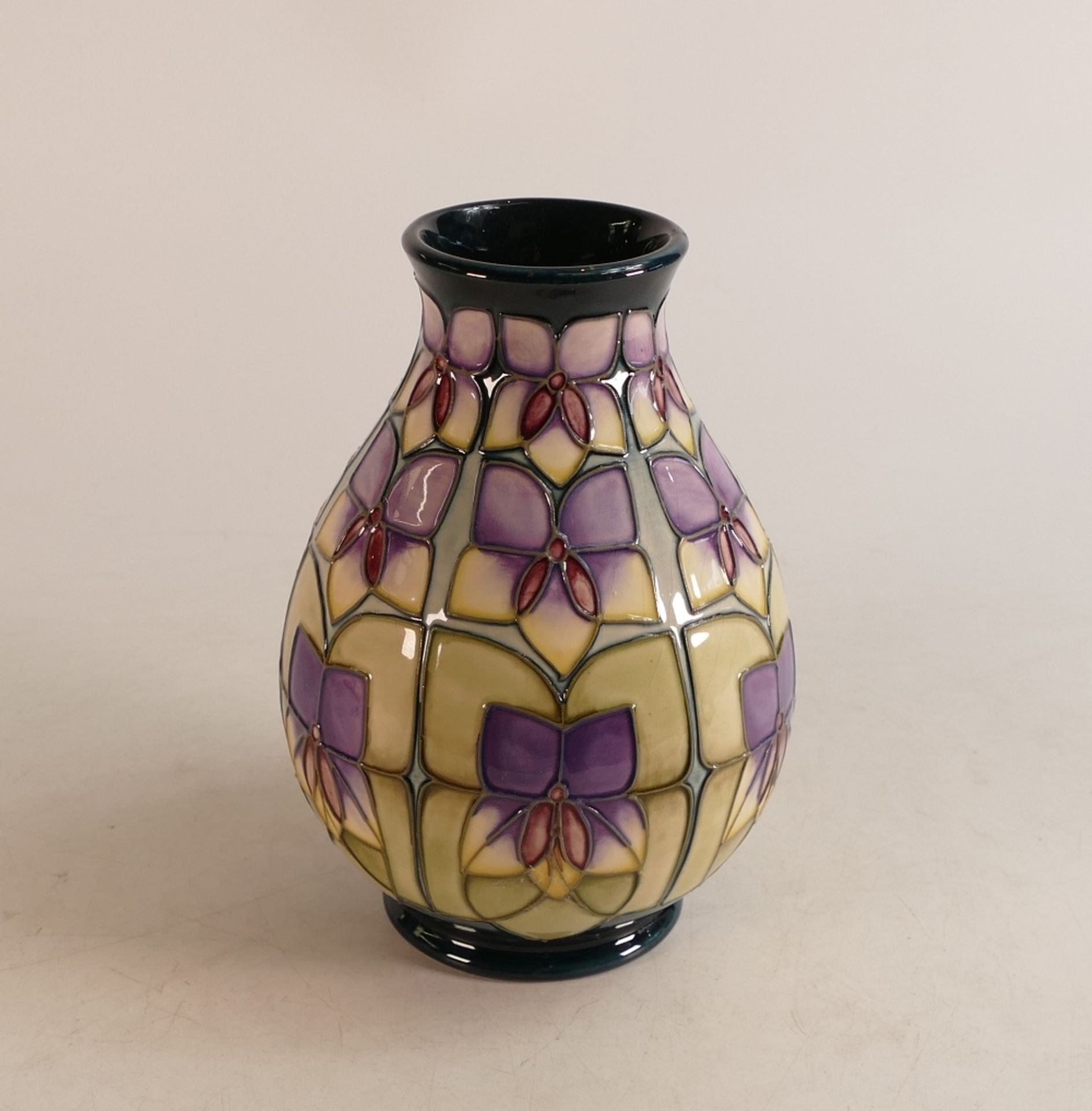 Moorcroft Violet trail vase. Dated 15/10/99, height 19cm (slight crazing)