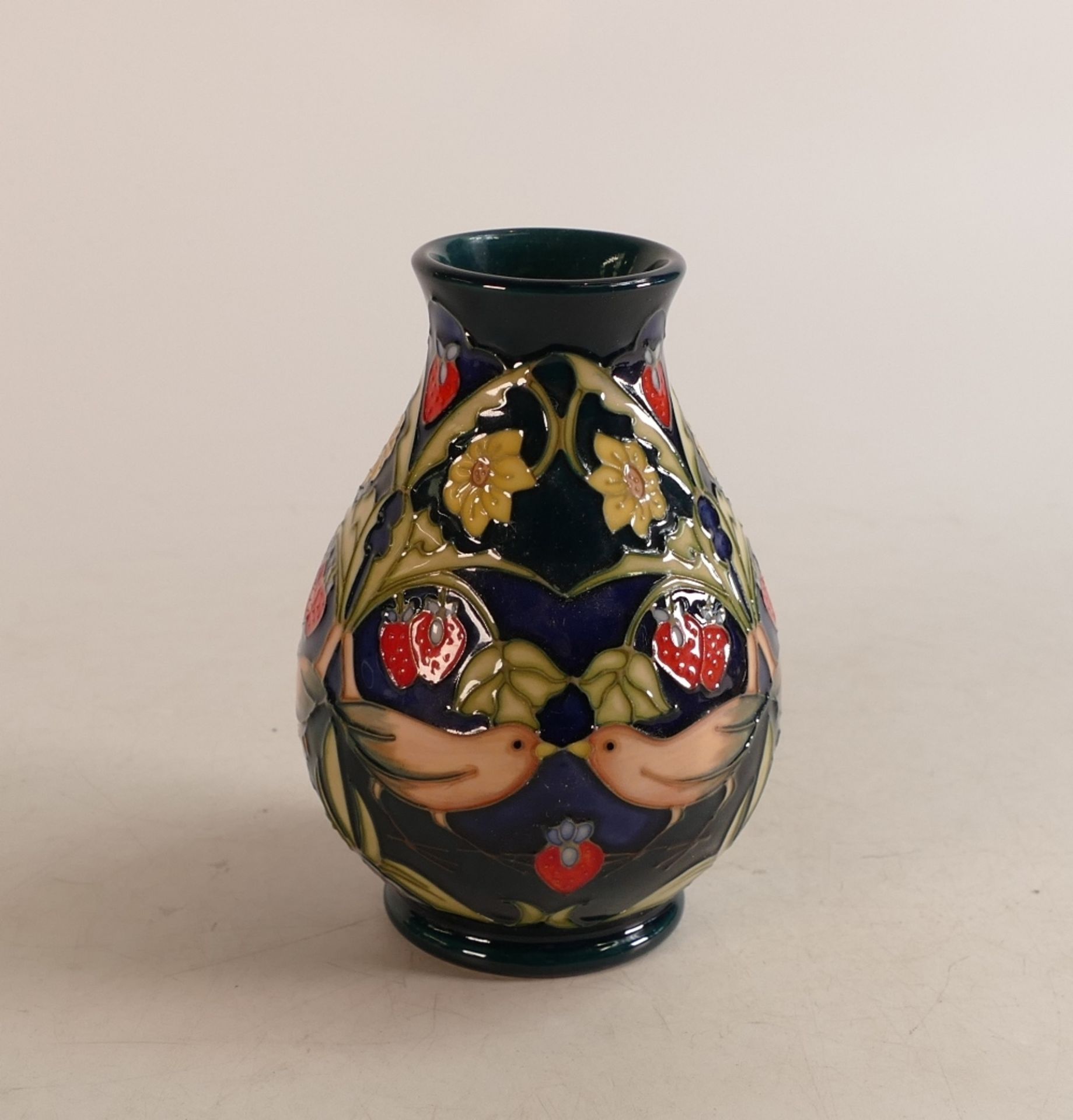 A Moorcroft Strawberry Thief pattern vase, dated 1995, 19cm high