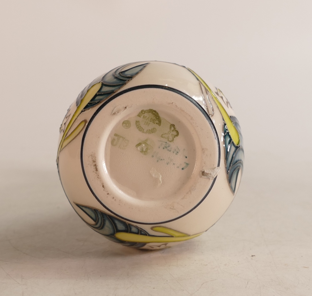 Moorcroft trial bud vase with white bluebells, dated 14/7/2017, production fault to base, height - Image 2 of 2