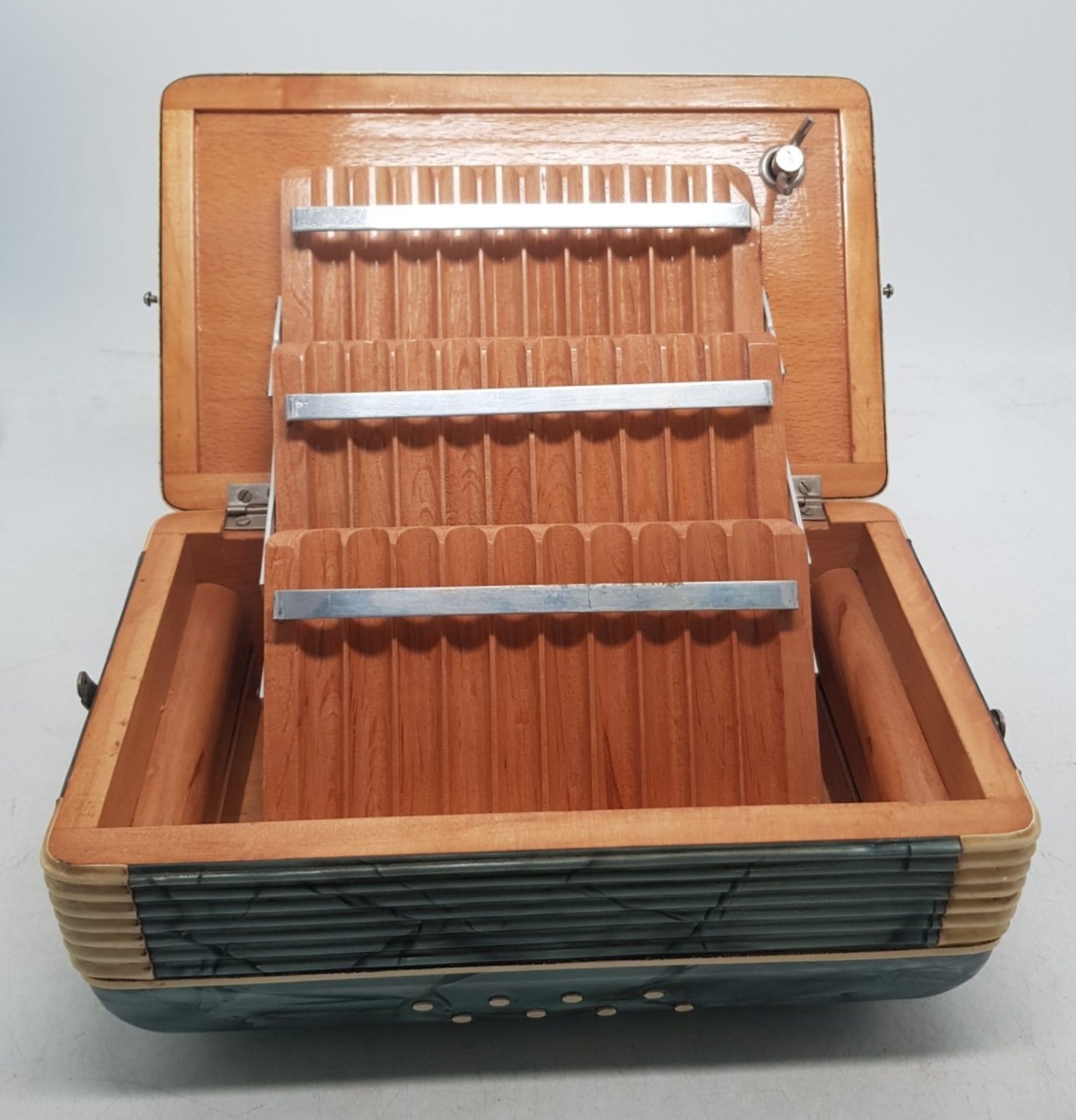 Mid-Century Italian musical cigarette box in the form of an Accordian, 18cm x 14cm x 15cm. - Image 2 of 2