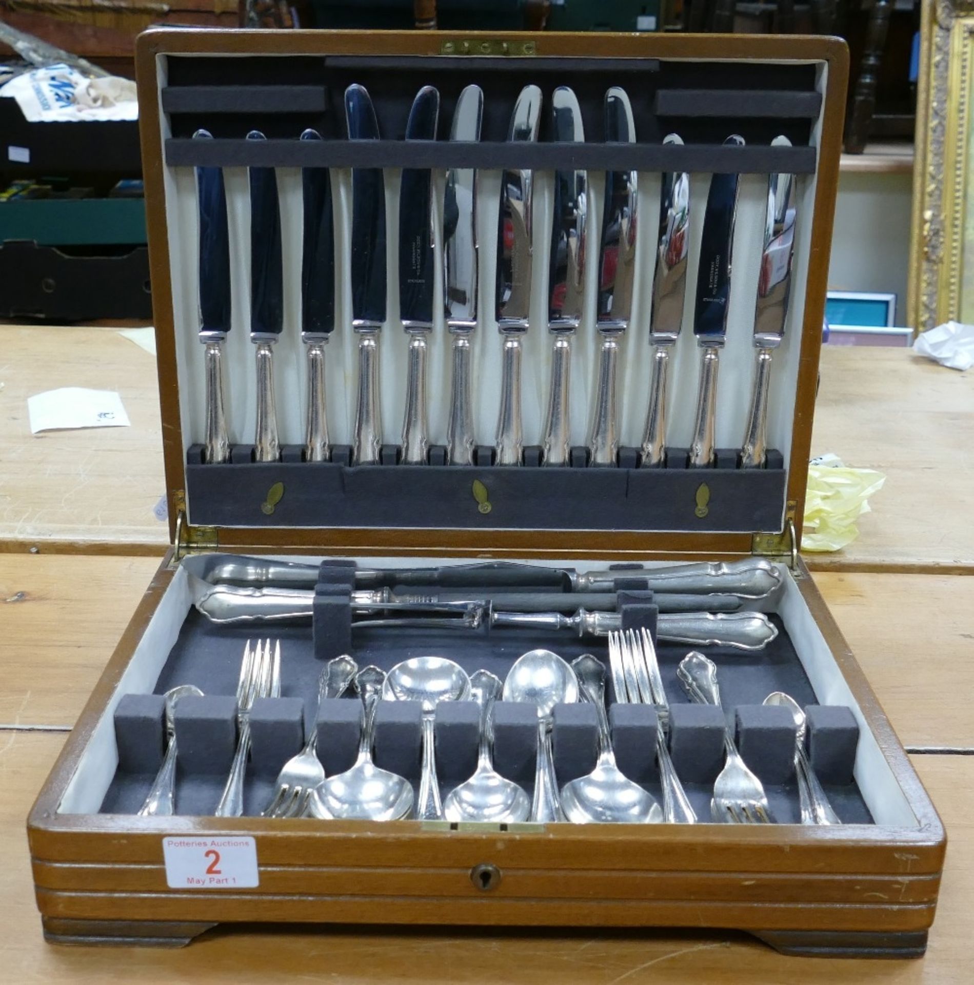 Cased Oddy & Wilson cased Cutlery set