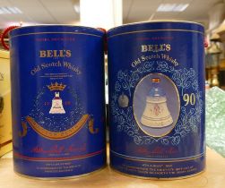 Two Sealed Bells 70cl 40% vol Wade Whiskey Decanters, in original tins(2)