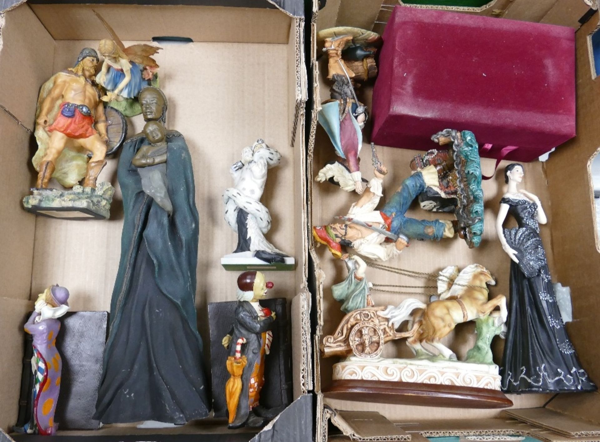 A large collection of Resin & similar decorative ornaments & book ends(2 trays)