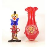 Murano glass clown together with handblown red vase (2)