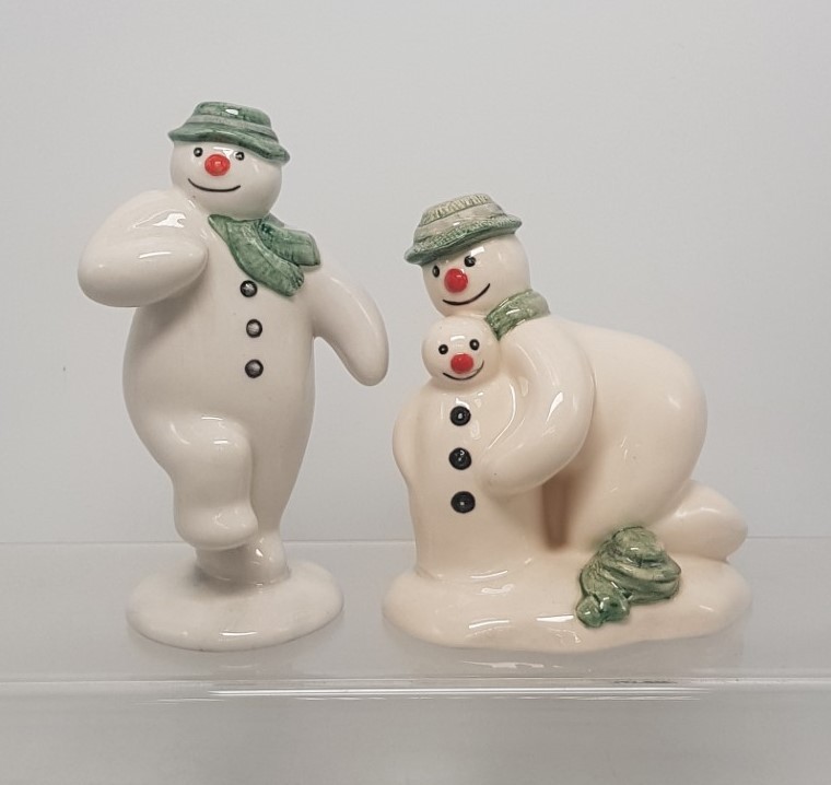 Royal Doulton Snowmen figures 'Building the Snowman' DS23 & 2nds The Snowman DS2 (2).