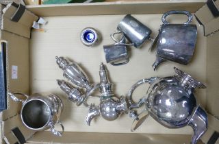A Collection of Silverplate and Metalware Items to include teapot, sifter, jugs etc. (1 Tray)