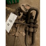 Chain hoist and 2 large heavy duty fittings