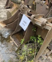 JCB and Jeith digger buckets (3 in total).