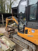 2016 Case CX18B Mini Digger - 655 hours, together with 3 buckets
