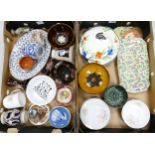A mixed collection of items to include Wedgwood pin dish, Gladstone pin dishes, tankards, Royal
