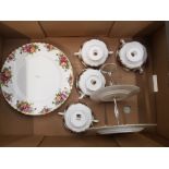 Royal Albert Old Country Roses pattern items to include 4 dinner plates, 4 soup coups and a 2 tier