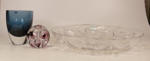 Large Stuart glass bowl together with blue glass vase and Langham paperweight (3)