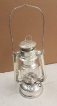 Feuerhand Baby 275 Oil Lamp. Height: 27cm