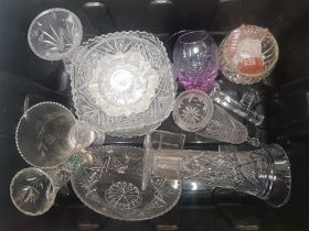 A collection of glassware items to include vases, fruit bowls, ashtray etc (1 tray).