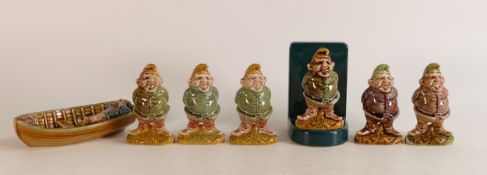 Irish Wade Leprechauns: a collection of Leprechauns including bookend, five figures and a rare man