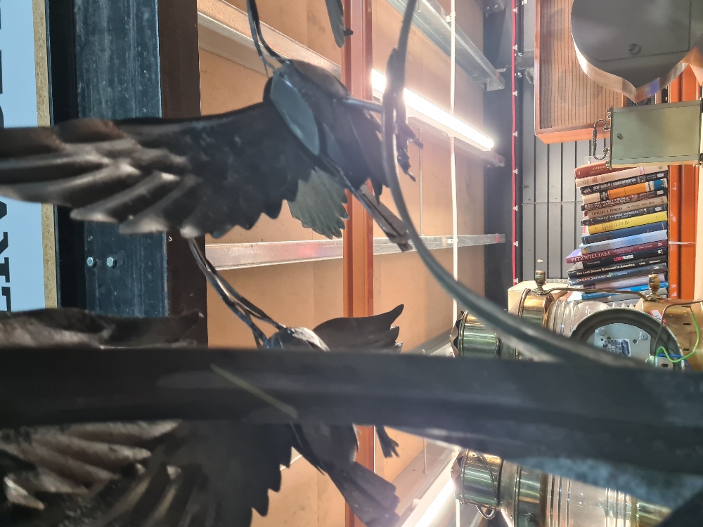 A metal sculpture of birds taking flight - Image 6 of 7