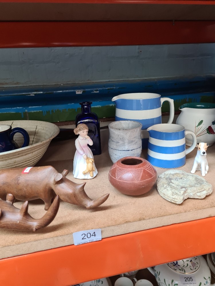 A sundry lot to include jugs and two 1970s teak Rhinos - Image 3 of 4