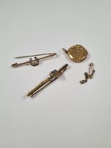 Two 9ct gold bar brooches and a 9ct front and back circular pendant, approx 7.24g