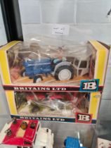 Vintage Britains 9527 Ford 5000 tractor and Britains 9529 Massey Ferguson tractor, both boxed