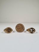 9ct yellow gold signet ring inset with 9ct gold coin depicting St George, together with a smaller ex