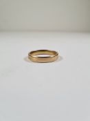 9ct yellow gold wedding band, marked 375, size V, London maker B & N, approx 4.77g