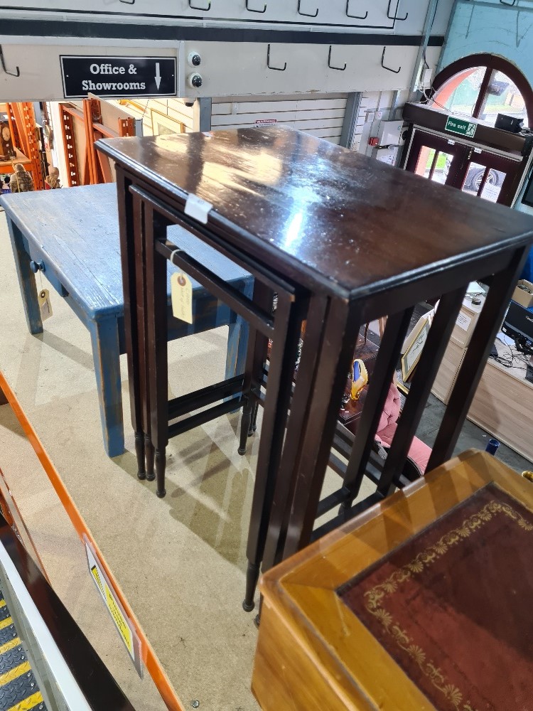 A nest of tables, small occasional table and a storage box - Image 10 of 12