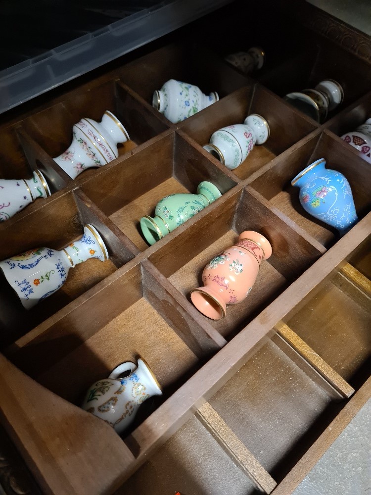 A selection of miniature collectables including oriental vases, Toby jugs, and the crown jewels - Image 5 of 5