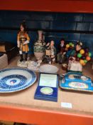 A mixed lot to include Doulton figures, a Michael Sutty military figure titled Skinners Horse and su