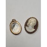9ct yellow gold cameo brooch depicting a female marked 375, a 9ct gold oval pendant picture locket w