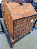 Writing bureau with brass fittings, with green Moroccan leather inserts