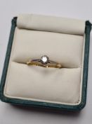 18ct yellow gold solitaire diamond ring, approx. 0.25carat, marked 18ct Plat, size Q, 2.43g