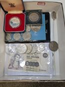 Coins and Bank notes, a small quantity to include 8 x One Pound Notes, a Scottish £5 Note, a 10 Shil
