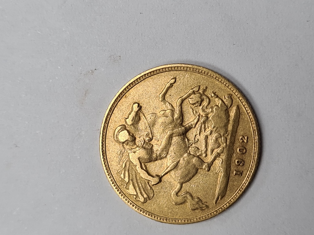 22ct yellow gold half sovereign dated 1902, Edward VII and George and The Dragon - Image 2 of 2