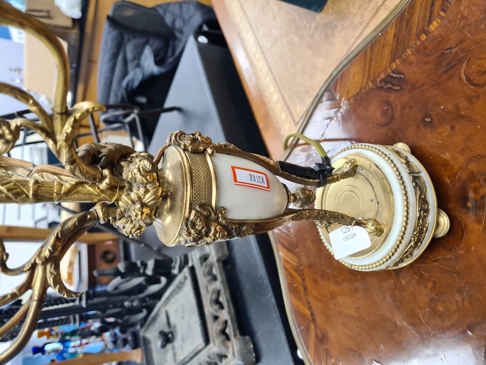 A pair of early 20th Century, French gilt metal and alabaster lamps each having 3 sconces, 40cm - Image 7 of 8