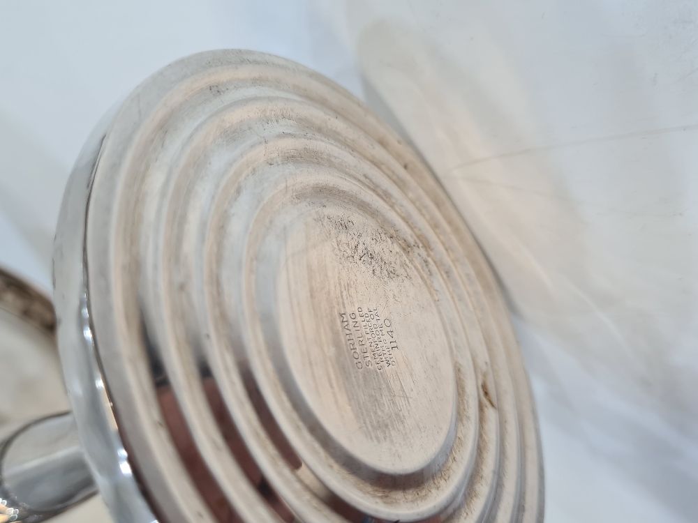 A Gorham silver bon bon dish having embossed border, on a raised pedestal circular base 17cm high, 1 - Image 3 of 6