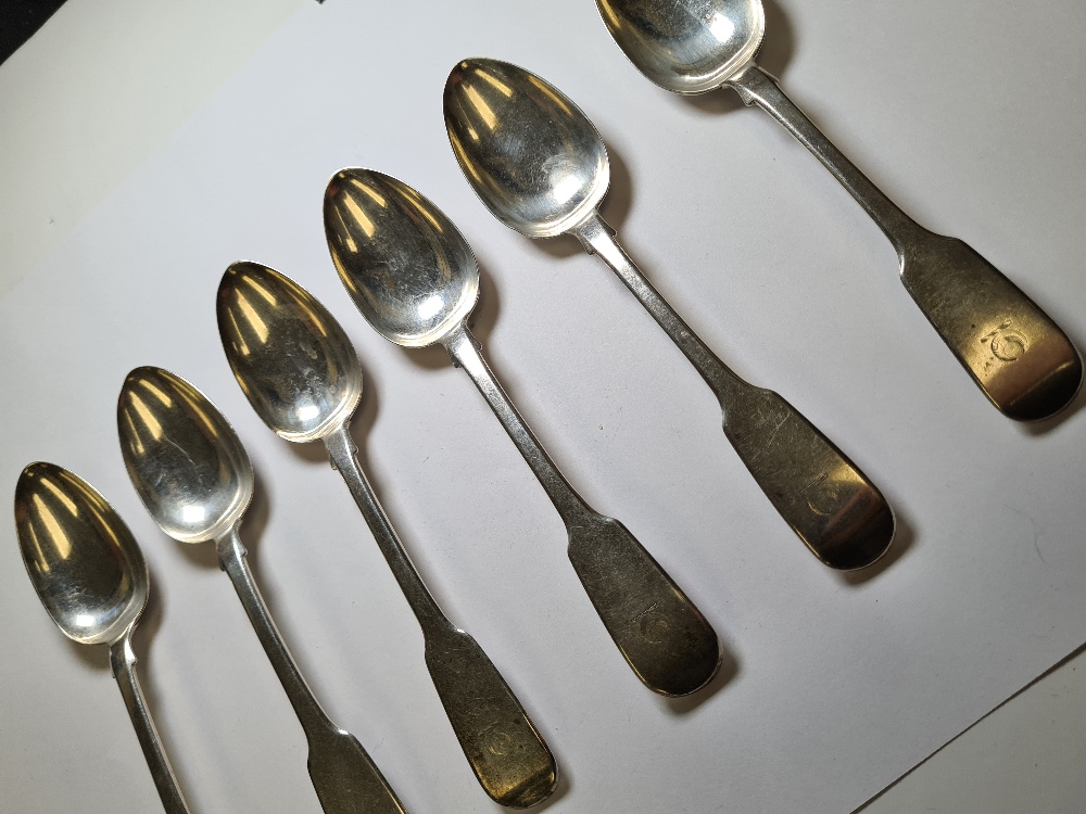 A set of six Georgian spoons by William Eaton, London 1837. 8.52ozt approx. Condition Report: No obv