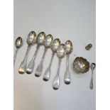 A mixed silver lot comprising four silver teaspoons by Francis Higgins II, London 1864. With two oth