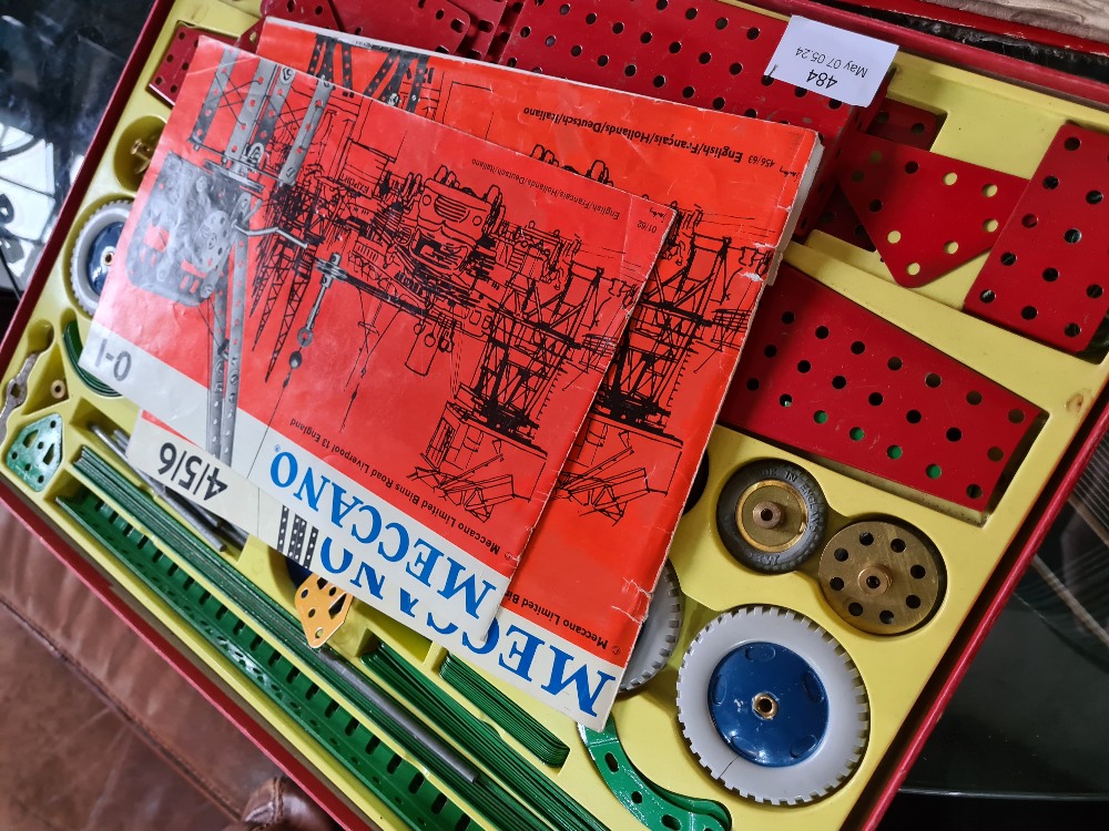 A vintage boxed Meccano set No. 5, with instructions - Image 3 of 3