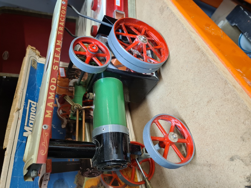 A Mamod Steam Tractor Engine TE1A, with box and a Sky Baby portable radio - Image 2 of 4