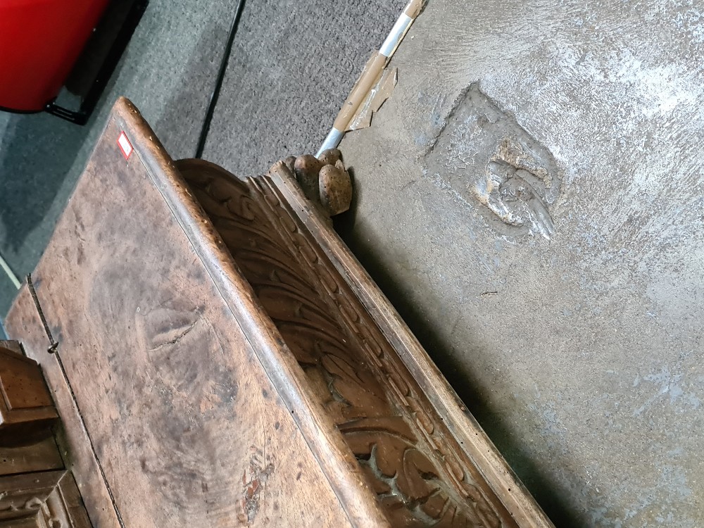 An antique carved walnut prayer kneeler/ Pri Dieu, probably Spanish, having central cupboard flanked - Image 11 of 11